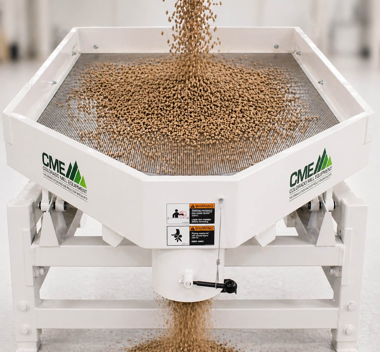 CME screener screening pellets and pouring out the optimal product